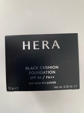 Hera Collection Black Cushion Foundation (Black Packaging)